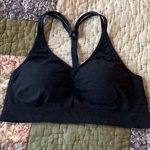 Black Athleta bra, barely worn!